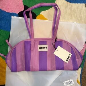 Monty arc oink & ube